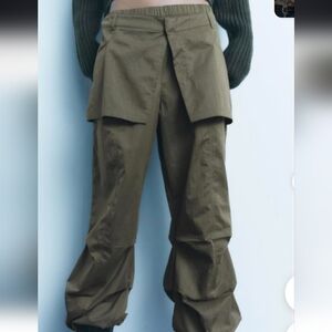 NWT ZARA Cargo Skirt Layered Bottoms. Size M